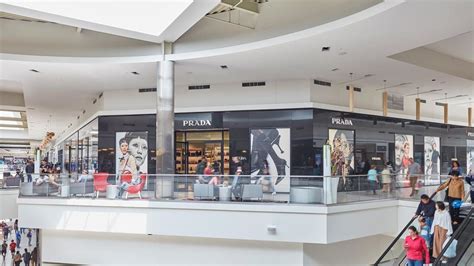 prada rosemont|Fashion Outlets of Chicago .